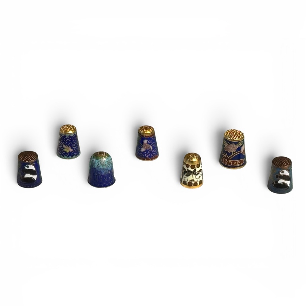 7 Pc Lot Vintage 1960’s-80’s Cloisonné Enameled Brass Thimbles Animals Florals